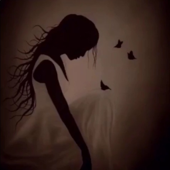 Welcome to my closet - Picture 1 of 1